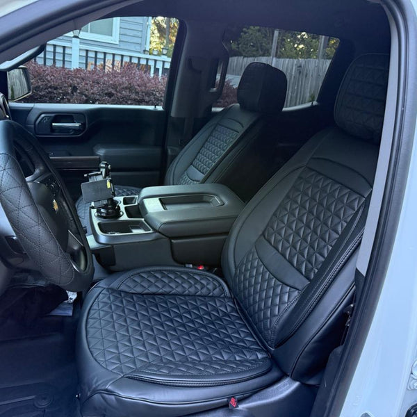 Covers in Jevonte J.'s 2020 Chevy Silverado